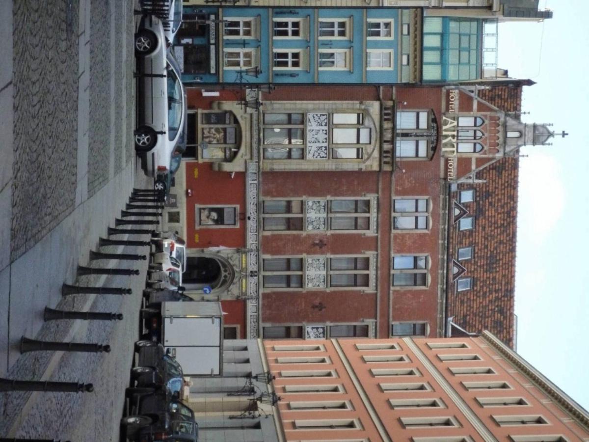 Academus Pub & Guest House Wrocław Kültér fotó